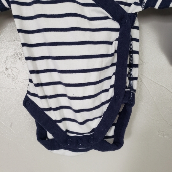 Hanna Andersson Baby 50 Navy Blue & White Striped Long Sleeve Wrap Bodysuit 0-3 - Picture 5 of 6
